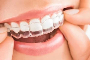 Malo Dental image