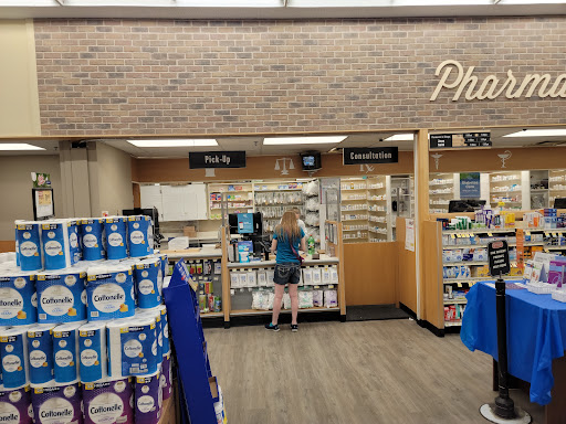 Grocery Store «Jewel-Osco», reviews and photos, 1320 Sycamore Rd, DeKalb, IL 60115, USA