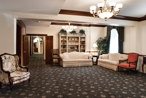Funeral Home «Davenport Family Funeral Home», reviews and photos, 149 W Main St, Barrington, IL 60010, USA