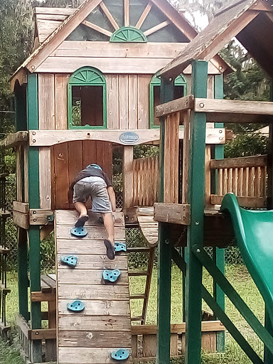 Community Center «Masaryktown Community Center», reviews and photos, 539 Lincoln Ave, Masaryktown, FL 34604, USA