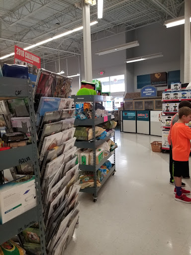 Pet Supply Store «Petco Animal Supplies», reviews and photos, 4751 W 29th St, Greeley, CO 80634, USA