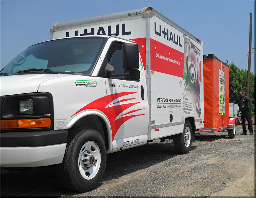 Truck Rental Agency «U-Haul Moving & Storage of Redwood City», reviews and photos, 2200 El Camino Real, Redwood City, CA 94063, USA