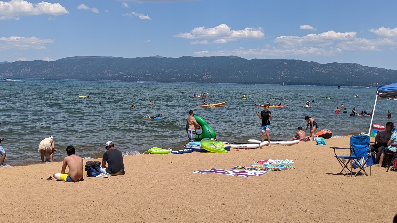 Photo of Pope Beach - popular place among relax connoisseurs
