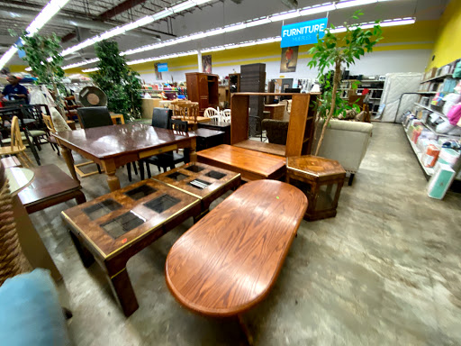 Thrift Store «Goodwill Central Texas - Oak Hill Store», reviews and photos