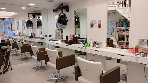 Celeste Graña Peluquería en Cangas, Pontevedra