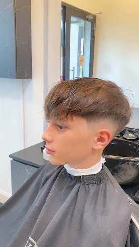 Opening hours for Nyaman.co Barbershop