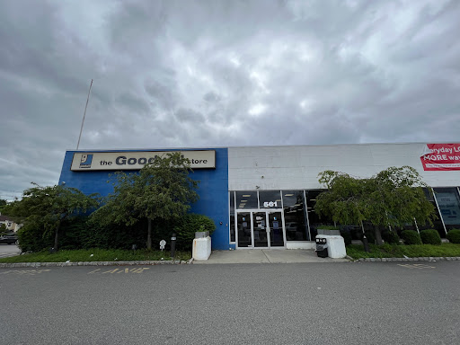 Thrift Store «Goodwill Industries Store & Donation Center», reviews and photos