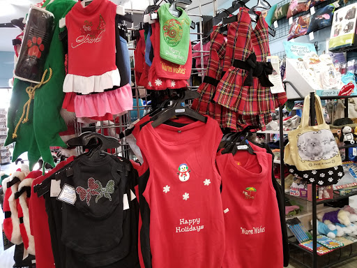 Pet Supply Store «Dog-Mania & Cats», reviews and photos, 37846 Meridian Ave, Dade City, FL 33525, USA