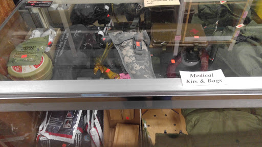 Army & Navy Surplus Shop «Hull Street Outlet Inc», reviews and photos, 3820 Jefferson Davis Hwy, Richmond, VA 23234, USA