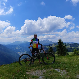 Photo n°28 de Bar Snack Le Tetebenne à Morzine ()