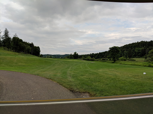 Golf Club «Oak Shadows Golf Club», reviews and photos, 1063 Oak Shadows Dr NE, New Philadelphia, OH 44663, USA