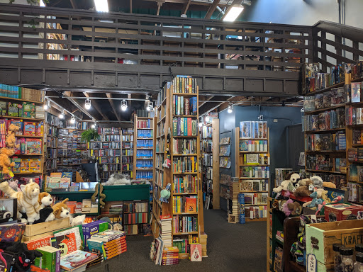 Book Store «Russian Hill Bookstore», reviews and photos, 2234 Polk St, San Francisco, CA 94109, USA