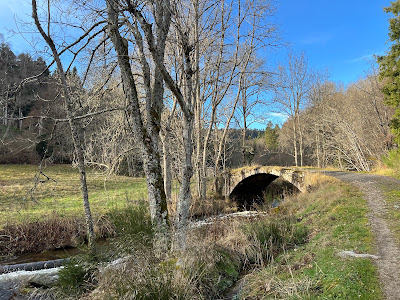 Pont du Chomet sur l'Ance à Saint-Anthème