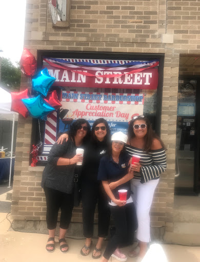 Barber Shop «Main Street Barber Shop», reviews and photos, 5232 Main St, Downers Grove, IL 60515, USA