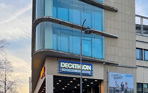 DECATHLON image