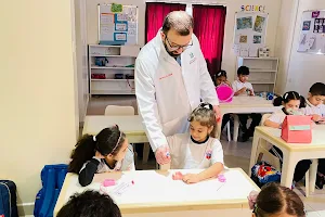 Dr TALAL AL-ZOUBI / Dental Clinic image