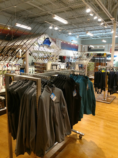 Marine Supply Store «West Marine», reviews and photos, 427 E 23rd St, Panama City, FL 32405, USA