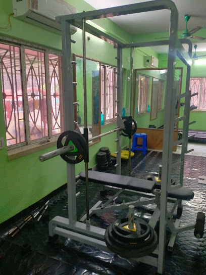 Total fitness gym - 122/9, Maharani Indira Devi Rd, Parnasree Palli, Behala, Kolkata, West Bengal 700060, India
