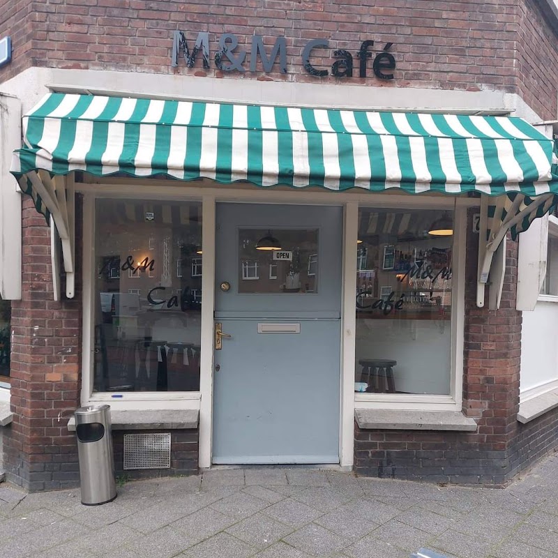 M&M Café