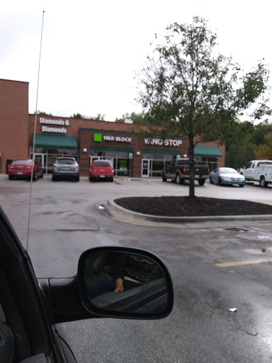 Grocery Store «Blue Parkway Sunfresh», reviews and photos, 4209 E 50th Terrace, Kansas City, MO 64130, USA