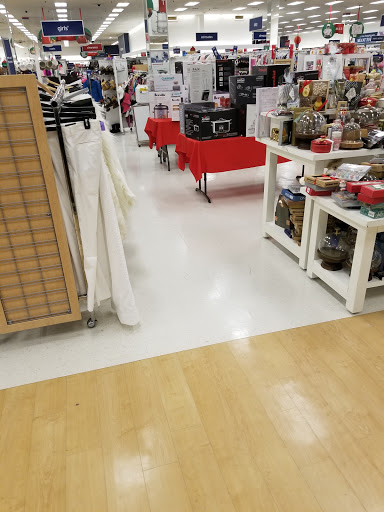Department Store «Marshalls», reviews and photos, 901 Bloomfield Ave, Caldwell, NJ 07006, USA