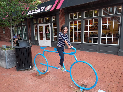 Ice Cream Shop «Cold Stone Creamery», reviews and photos, 101 Mill St #108, Gahanna, OH 43230, USA