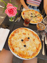 Pizza du Restaurant Les Capucins à Turenne - n°11