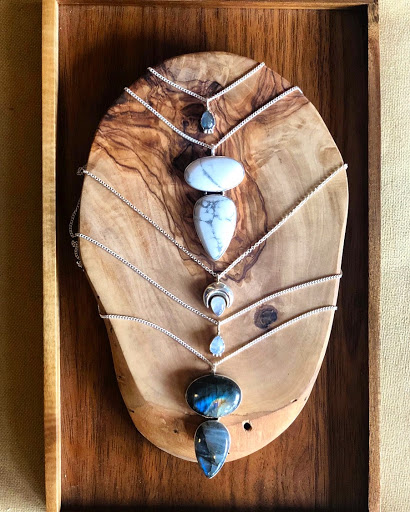 Vintage Clothing Store «Etoile Boutique», reviews and photos, 2424 E Robinson St, Orlando, FL 32803, USA