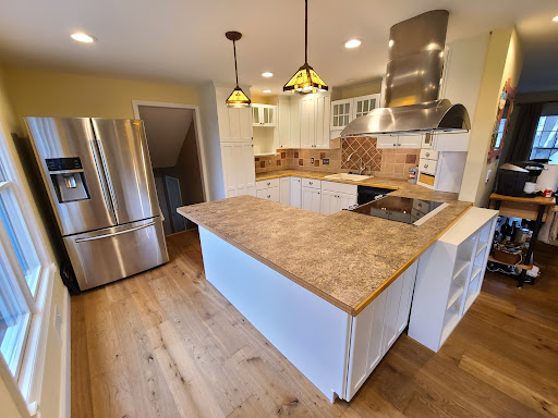 Painter «Red Truck Painting», reviews and photos, 469 Pearl St, Rochester, NY 14607, USA