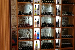 Vinoteca Ganbara image