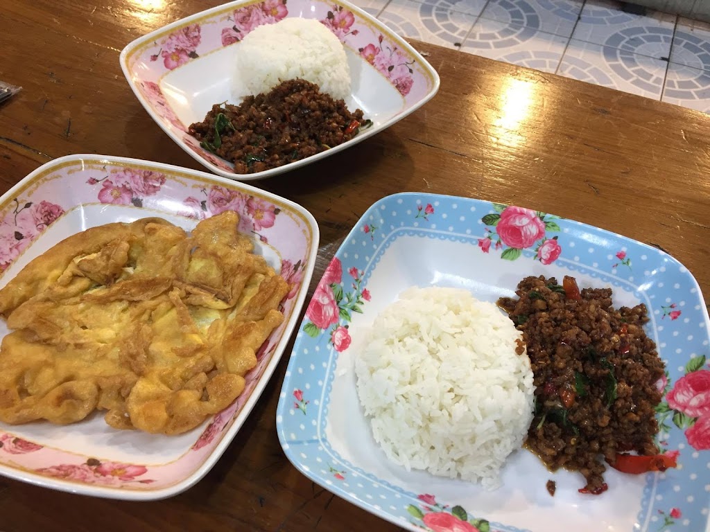 ร้านโฉมชลา (ครัวไทย-ตามสั่ง)의 사진