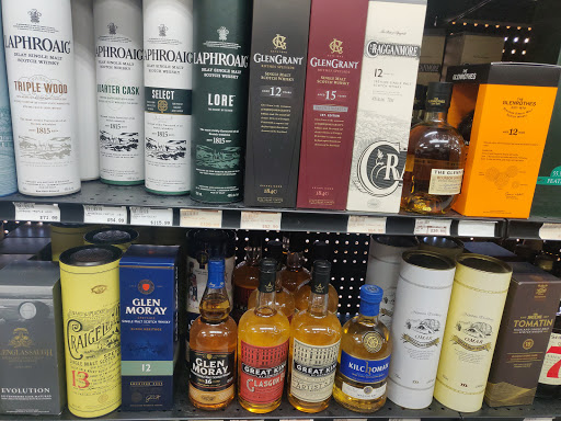 Liquor Store «Empire Liquor- Spirits, Craft Beers, Kegs, Cigars», reviews and photos, 901 W Spring Creek Pkwy #145, Plano, TX 75023, USA