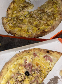 Plats et boissons du Pizzeria Univers Pizza La Ciotat - n°14