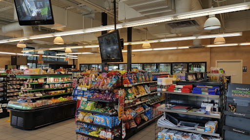 Convenience Store «7-Eleven», reviews and photos, 15 Bloomfield Ave, Montclair, NJ 07042, USA