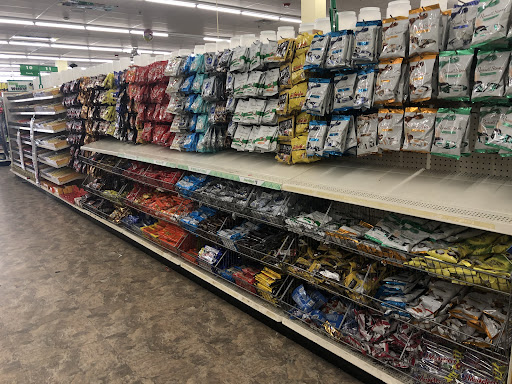 Dollar Store «Dollar Tree», reviews and photos, 7001 Cermak Rd, Berwyn, IL 60402, USA