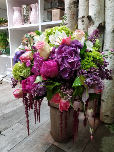 Florist «Fairfield Florist», reviews and photos, 1998 Post Rd, Fairfield, CT 06824, USA