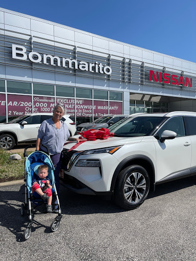 Car Dealer «BOMMARITO NISSAN WEST», reviews and photos, 14747 Manchester Rd, Ballwin, MO 63011, USA