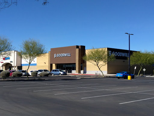 Thrift Store «7th & Bell Goodwill Retail Store & Donation Center», reviews and photos, 17037 N 7th Ave, Phoenix, AZ 85023, USA