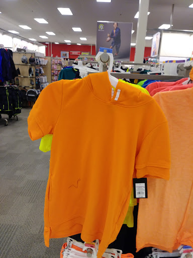 Department Store «Target», reviews and photos, 6100 Shingle Creek Pkwy, Brooklyn Center, MN 55430, USA