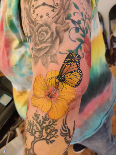 Explore clock tattoo ideas for guys, creative tattoo ideas in Hebron, available at Explosive Ink Tattoo