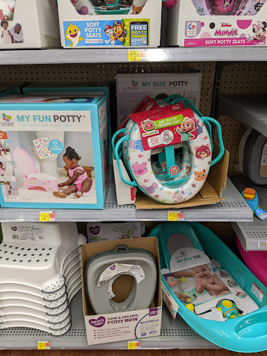 Discount Store «Walmart», reviews and photos, 1460 Golf Rd, Rolling Meadows, IL 60008, USA