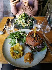 Hamburger végétarien du Restaurant végétalien KOKO GREEN Vegan & Raw food à Nice - n°8