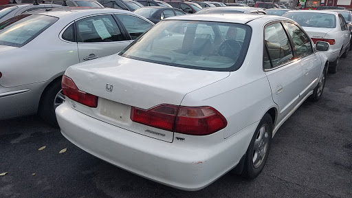 Used Car Dealer «Rockland Auto Sales», reviews and photos, 4852 N 5th St, Philadelphia, PA 19120, USA