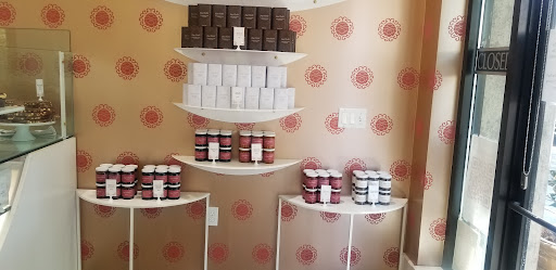 Chocolate Shop «Ginger Elizabeth Chocolates», reviews and photos, 1801 L St #60, Sacramento, CA 95811, USA