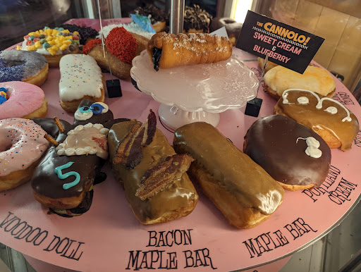 Donut Shop «Voodoo Doughnut Mile High», reviews and photos, 1520 E Colfax Ave, Denver, CO 80218, USA