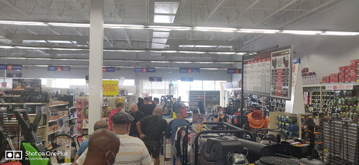 Tool Store «Harbor Freight Tools», reviews and photos, 410 W 49th St #104, Hialeah, FL 33012, USA