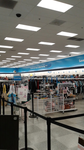 Clothing Store «Ross Dress for Less», reviews and photos, 7338 Gall Blvd, Zephyrhills, FL 33541, USA