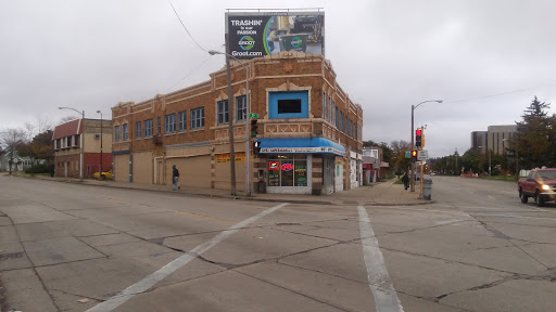 Hot Spot Supermarket LLC, 2643 W Atkinson Ave, Milwaukee, WI 53209, USA, 