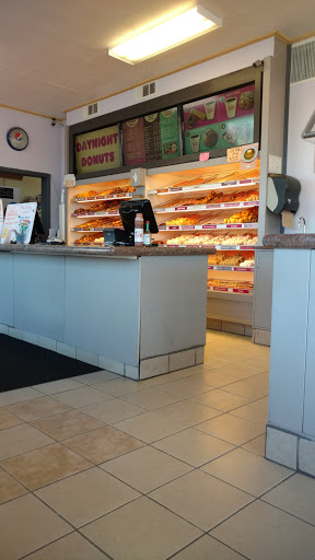 Coffee Shop «Daynight Donuts», reviews and photos, 2234 Fairgrounds Rd NE, Salem, OR 97301, USA