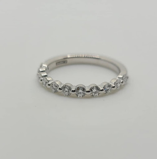 Jewelry Store «Sawyer Jewelers», reviews and photos, 134 N Leroy St #1, Fenton, MI 48430, USA